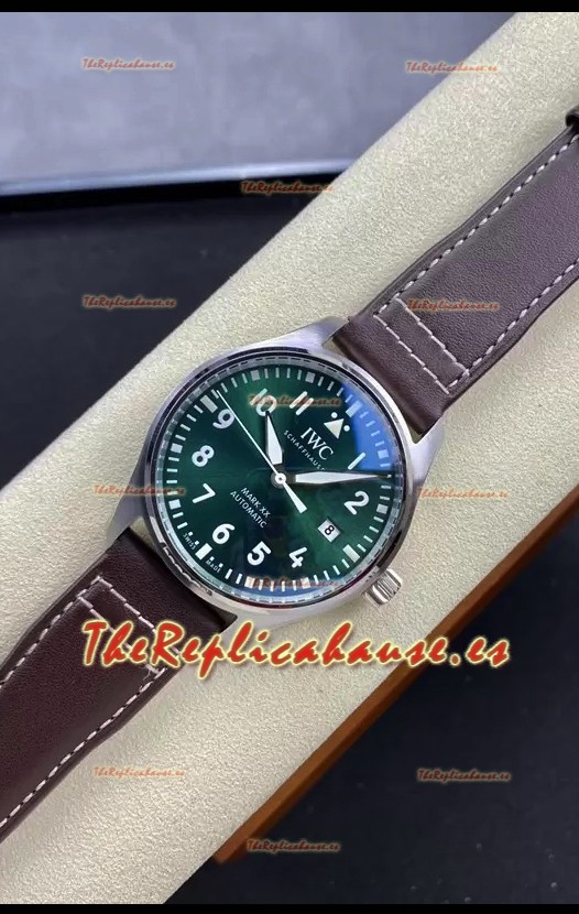 IWC Pilot MARK Series IW328205 Reloj Réplica Suizo a Espejo 1:1 Dial Verde Correa Marrón